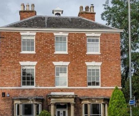 The Lions Bed & Breakfast Newark upon Trent Exterior foto